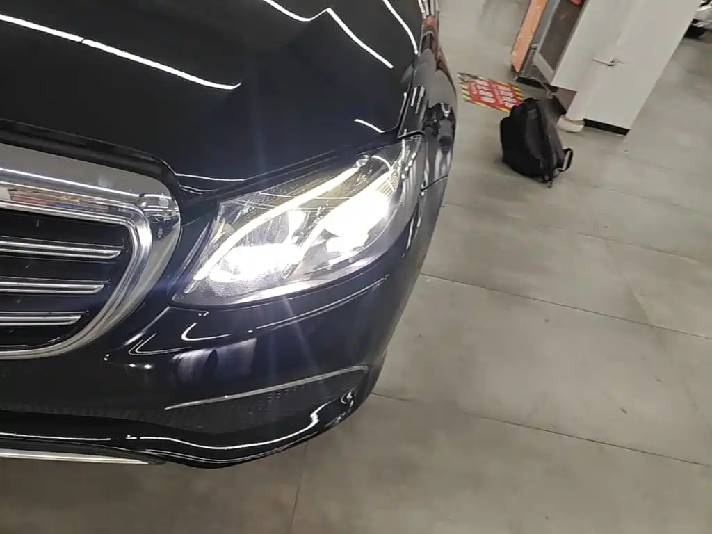 Mercedes-Benz E-Class 2018 — фото 24