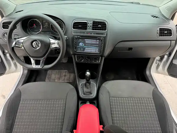 Volkswagen Polo 2014