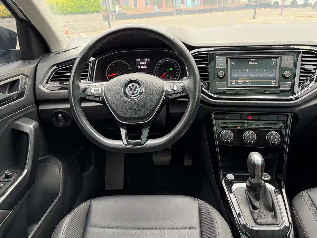 Volkswagen T-Roc 2018