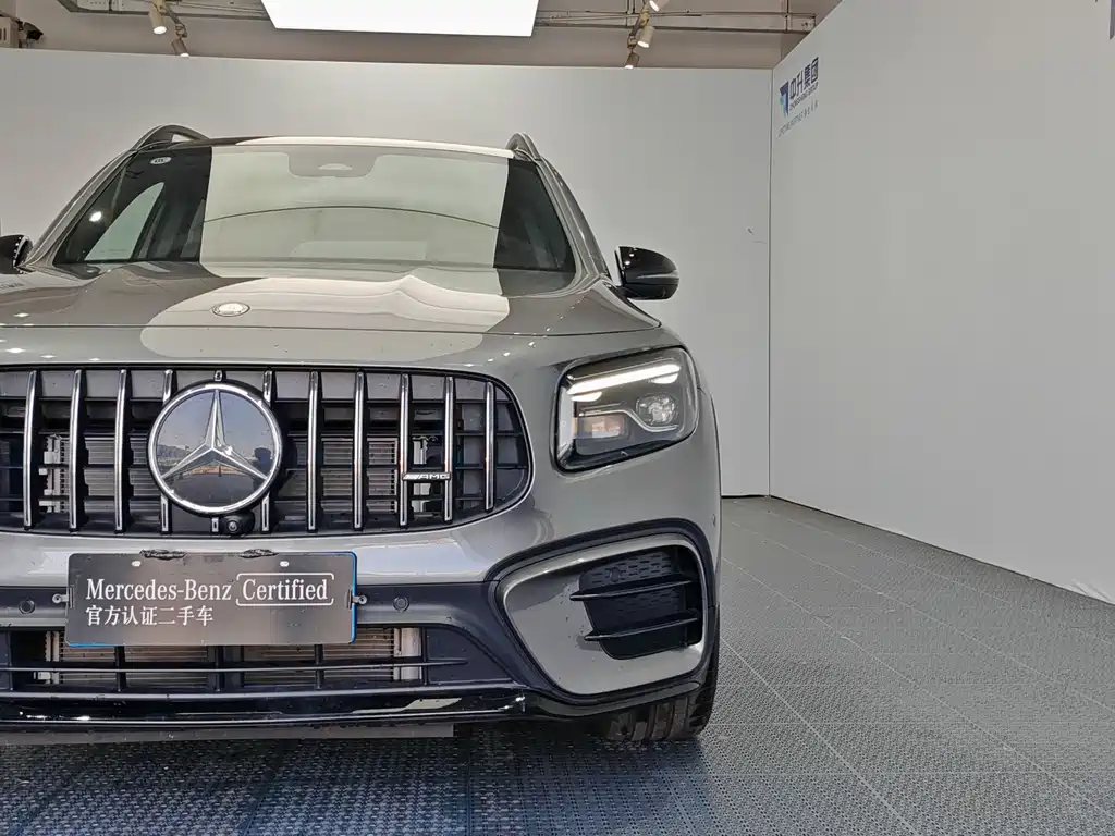 Mercedes-Benz GLB AMG 2025 — фото 19