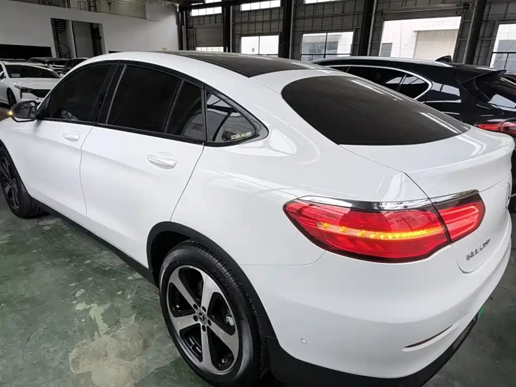 Mercedes-Benz GLC Coupe 2018 — фото 5