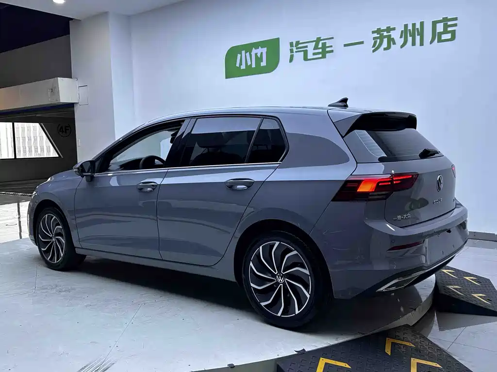 Volkswagen Golf 2022