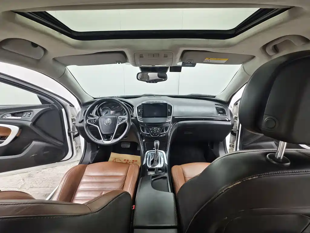 Buick Regal 2015 — фото 10
