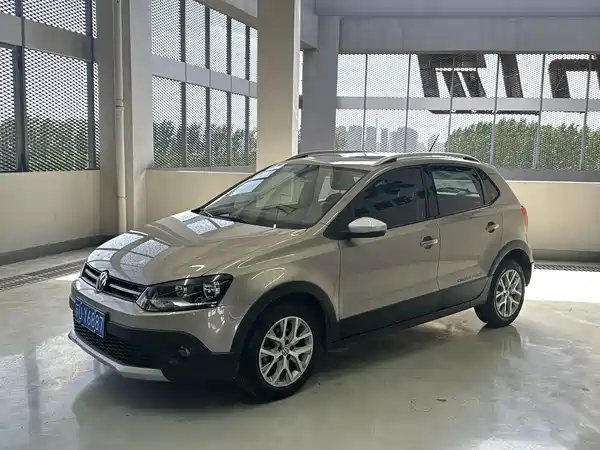 Volkswagen Polo 2014