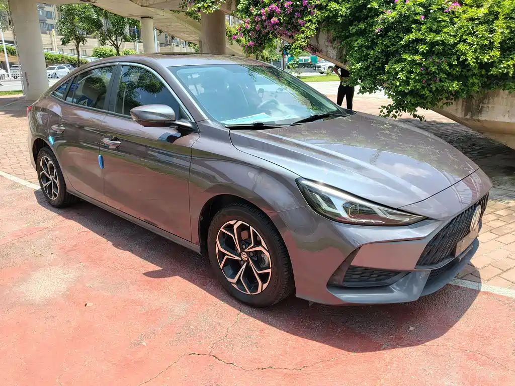 MG 5 2022
