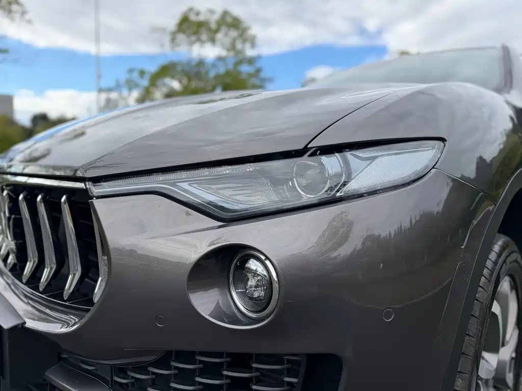 Maserati Levante 2018 — фото 6