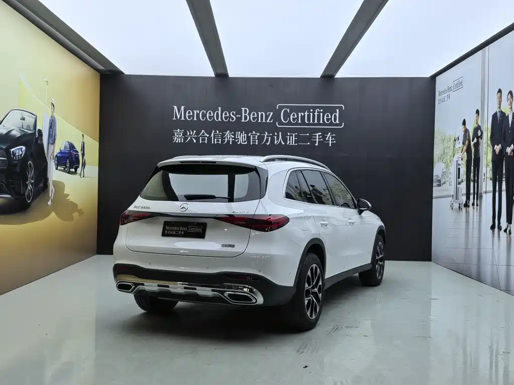 Mercedes-Benz GLC 2023