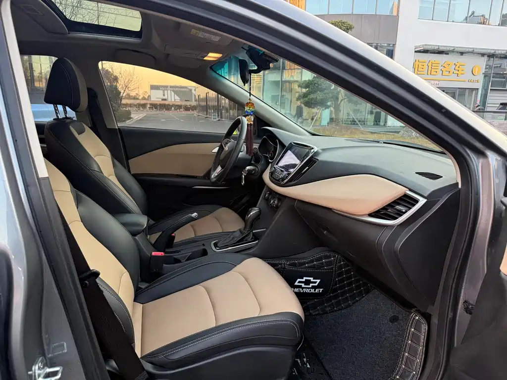 Mercedes-Benz C-Class 2020 — фото 15