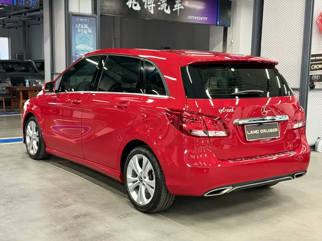 Mercedes-Benz B-Class 2018 — фото 6
