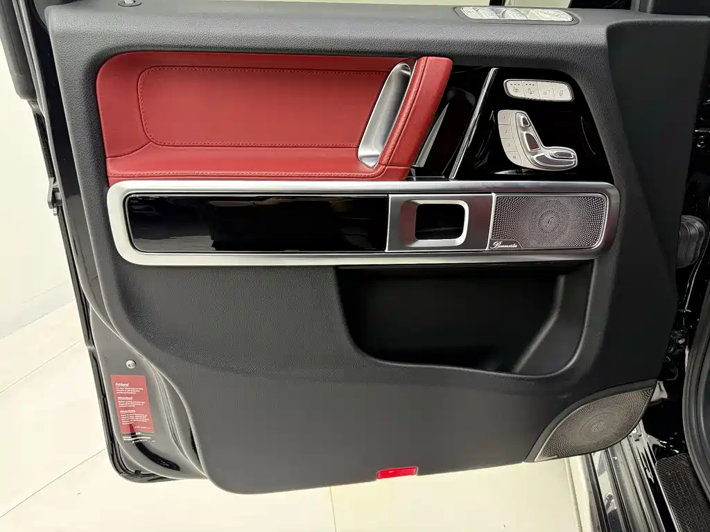 Mercedes-Benz G-Class AMG 2022 — фото 12