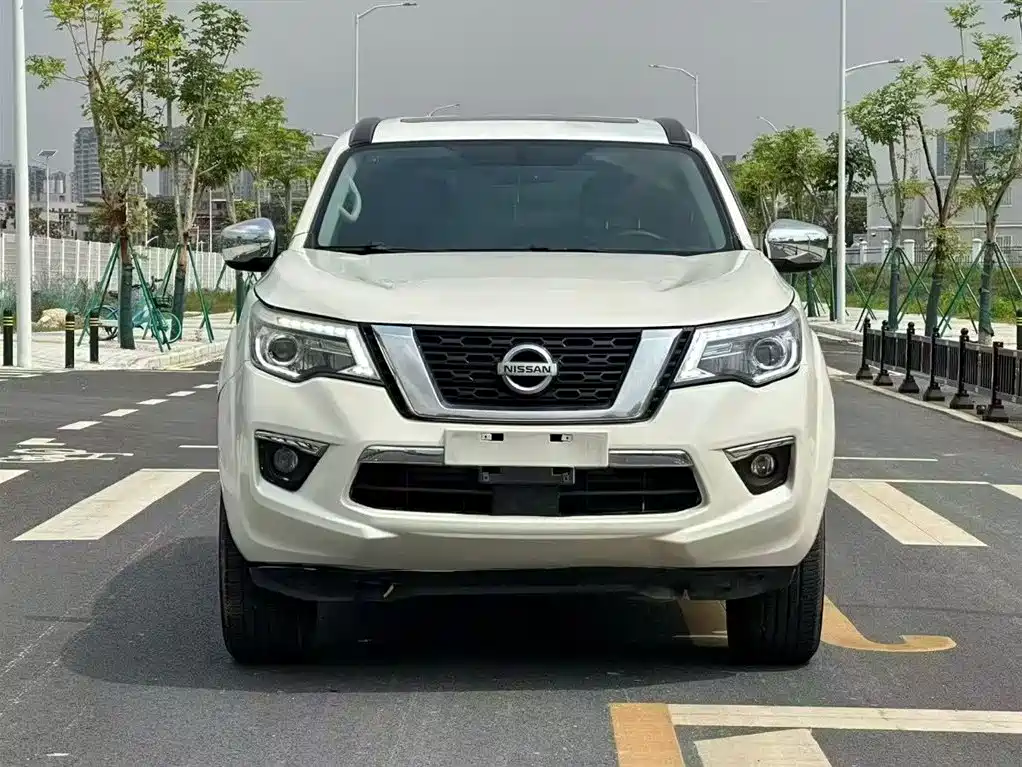 Nissan Terra 2019 — фото 2