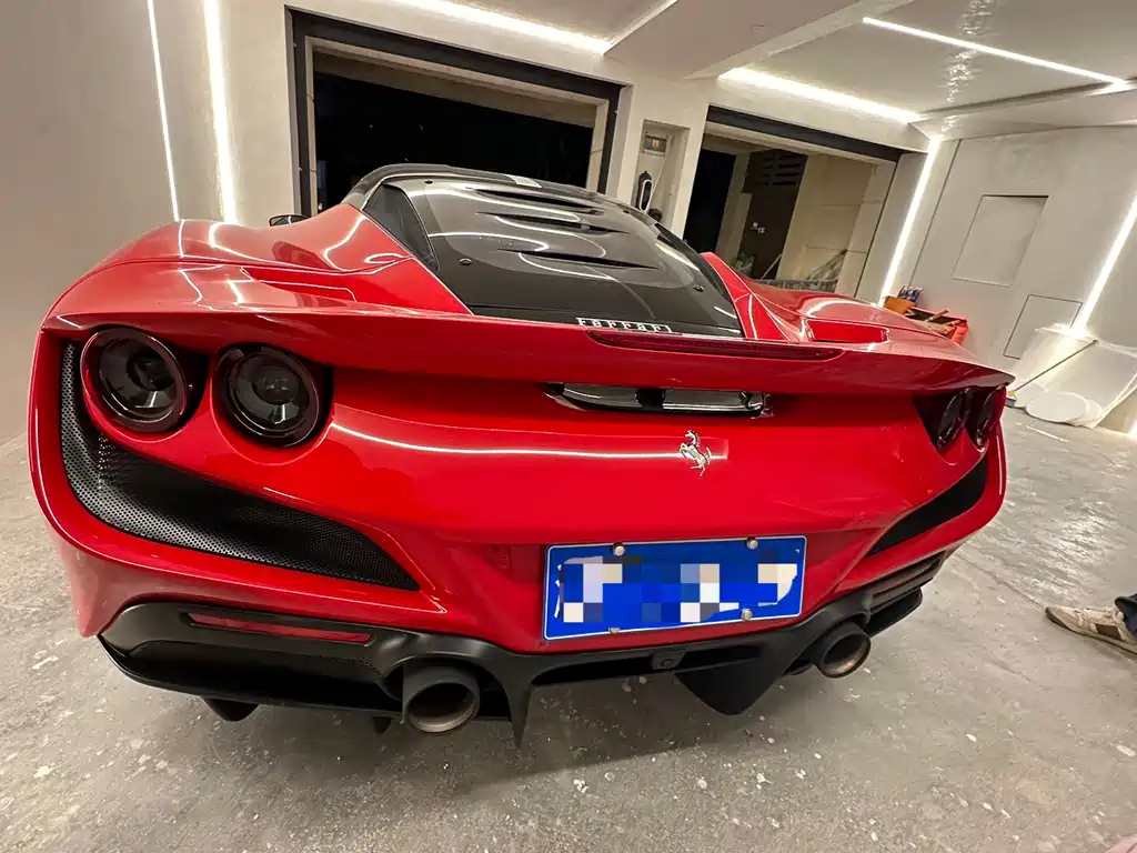 Ferrari F8 2023 — фото 5