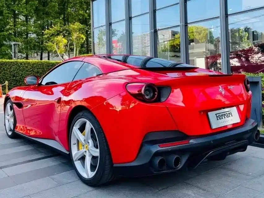 Ferrari Portofino 2019 — фото 4
