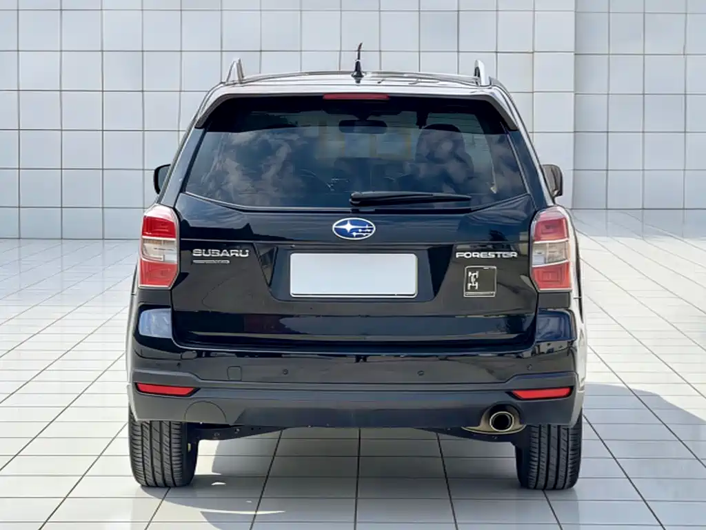 Subaru Forester 2016 — фото 8