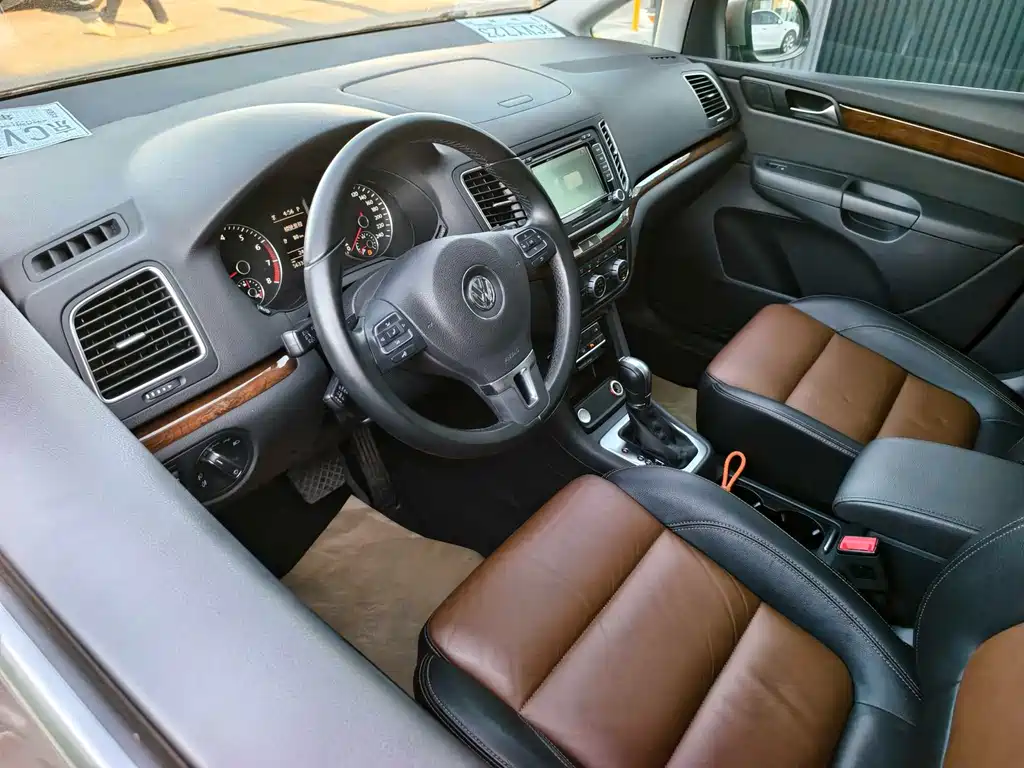 Volkswagen Sharan 2016 — фото 8