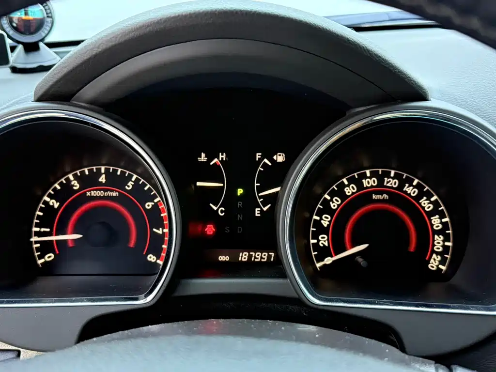 Toyota Highlander 2013 — фото 10