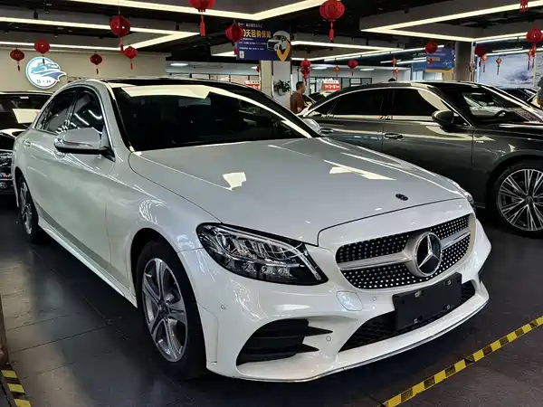 Mercedes-Benz C-Class 2020