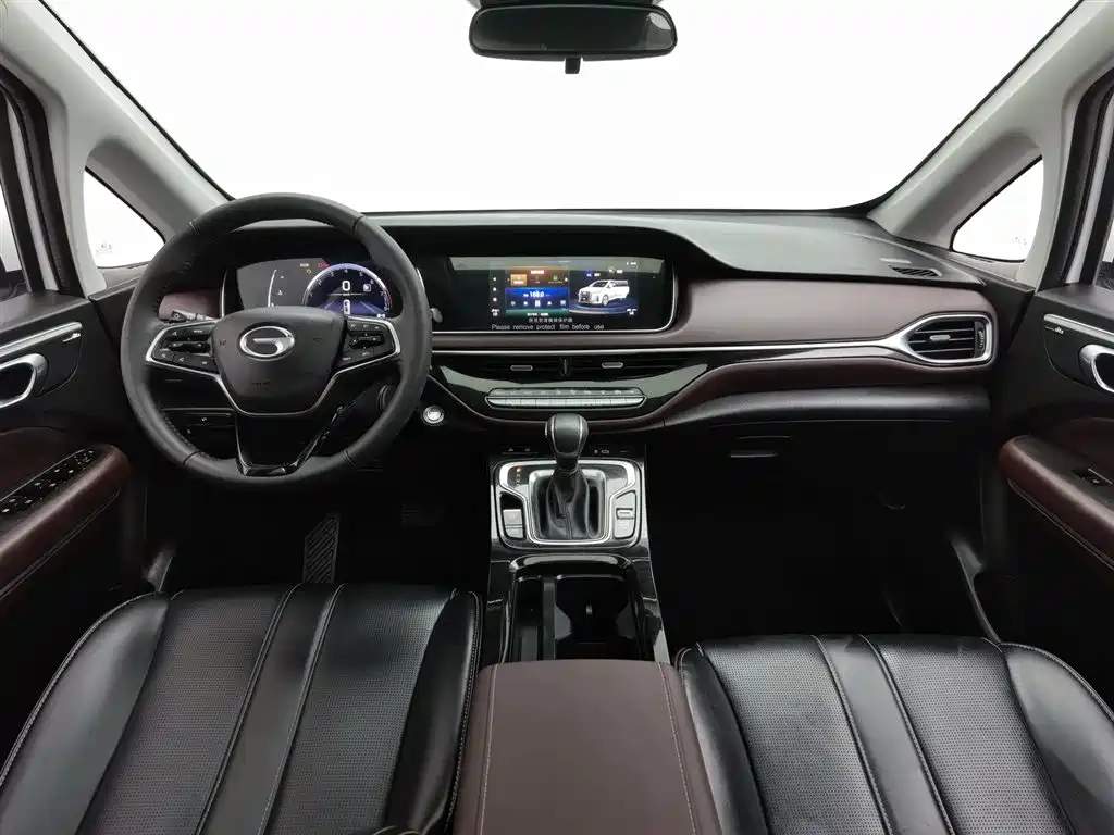GAC Motor Trumpchi M6 2024 — фото 5