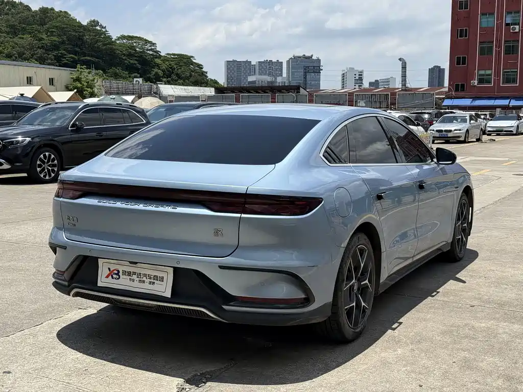 BYD Han 2023 — фото 12