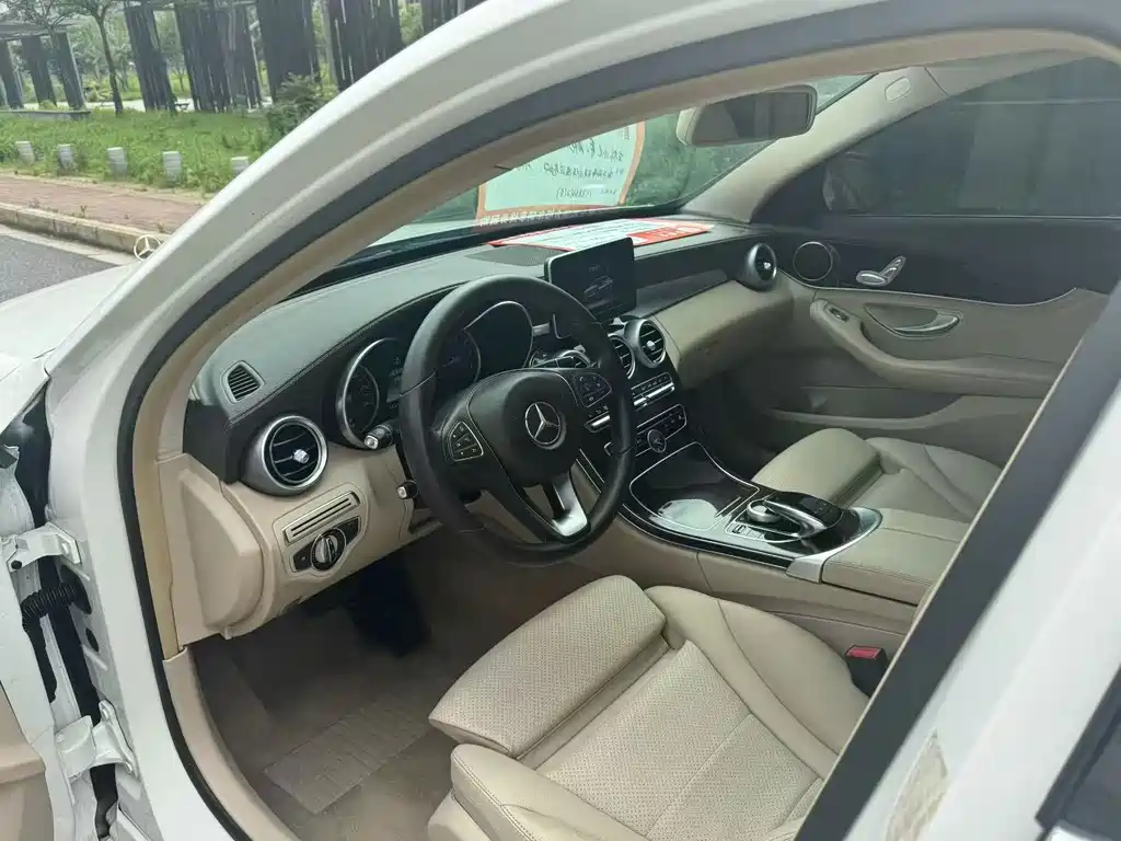 Mercedes-Benz C-Class 2015 — фото 4