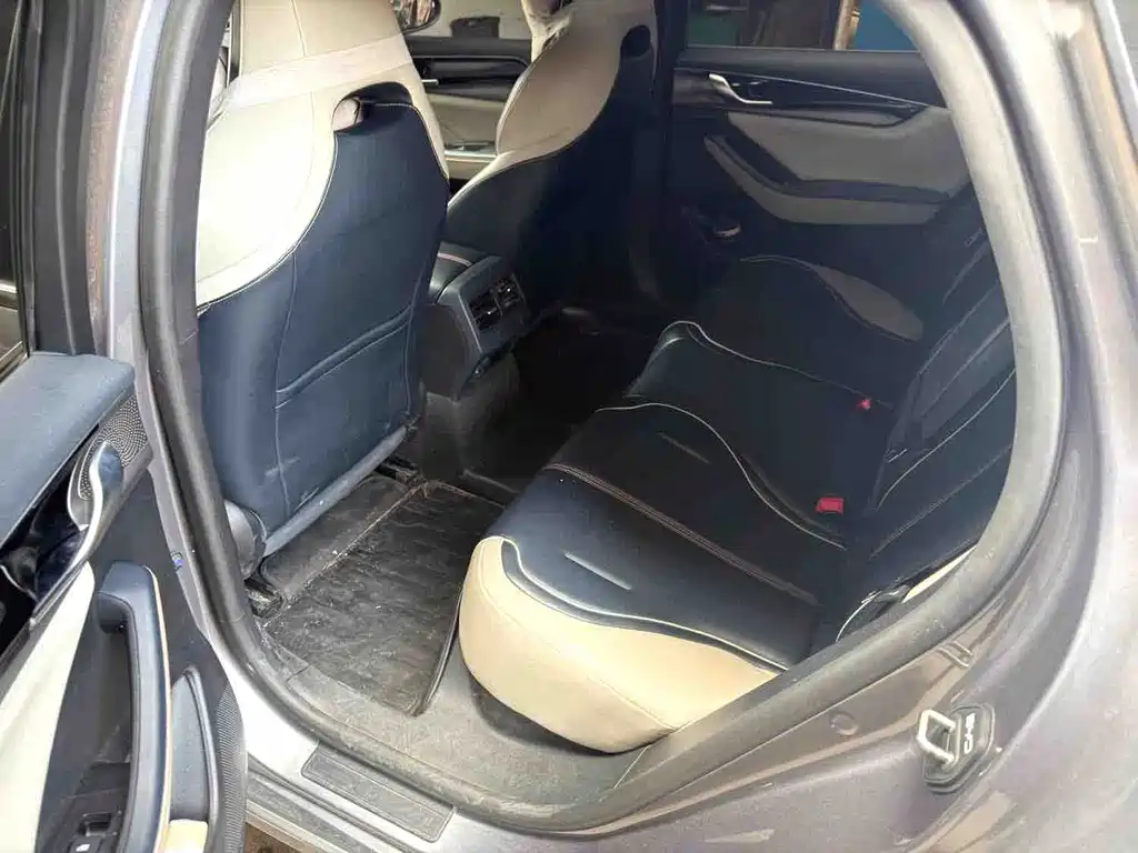BYD Qin PLUS 2022 — фото 4