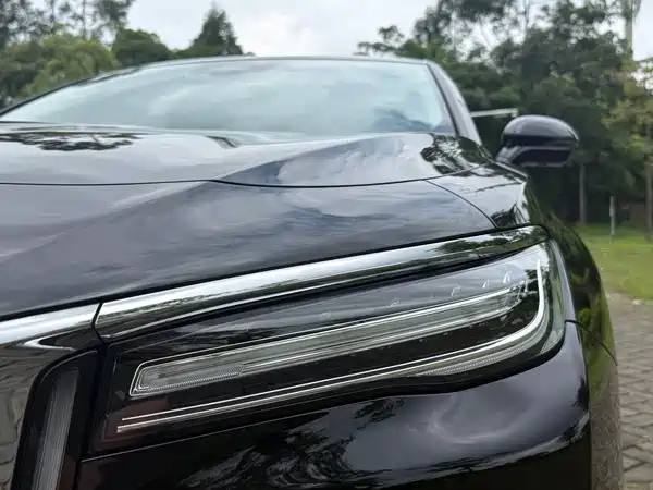 Hongqi H5 2023