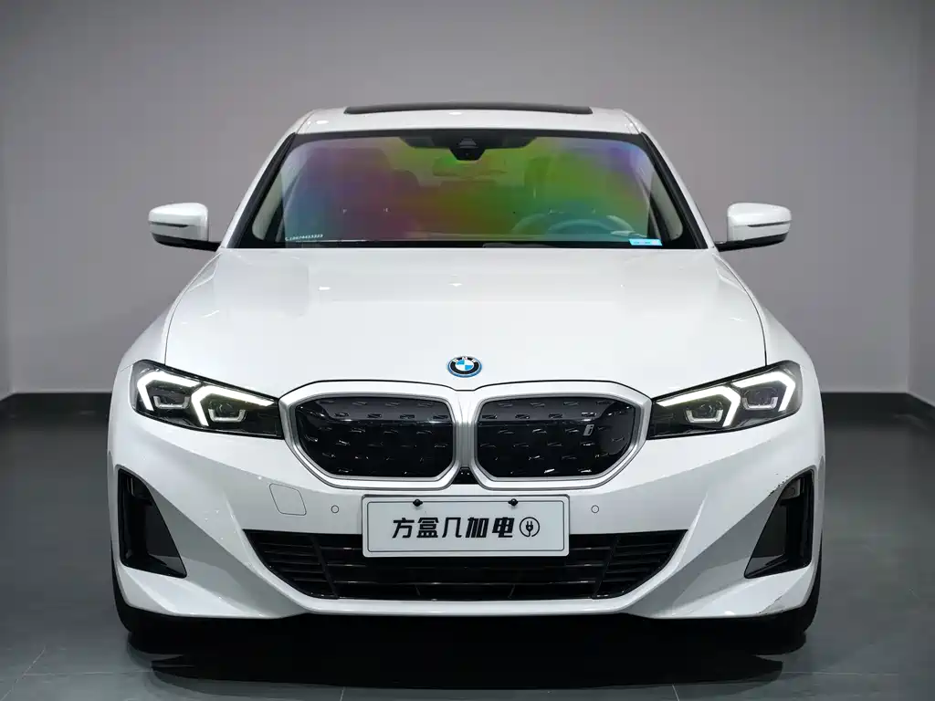 BMW i3 2023 — фото 15
