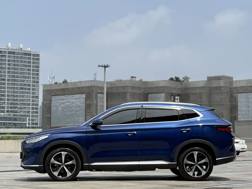 BYD PLUS New Energy 2022 — фото 3