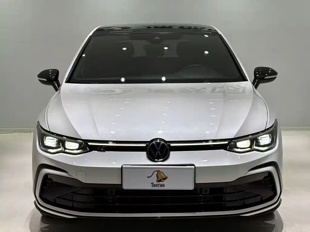 Volkswagen Golf 2021