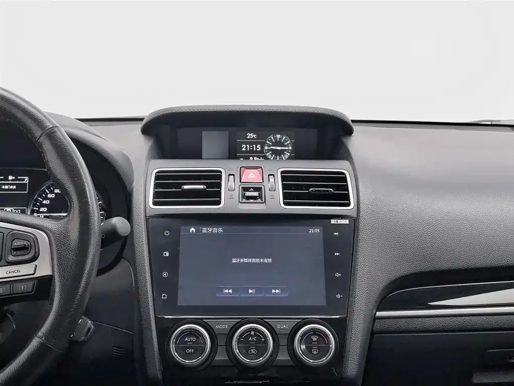 Subaru Forester 2017 — фото 12