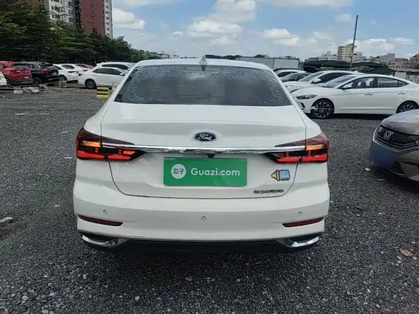 Ford Escort 2022