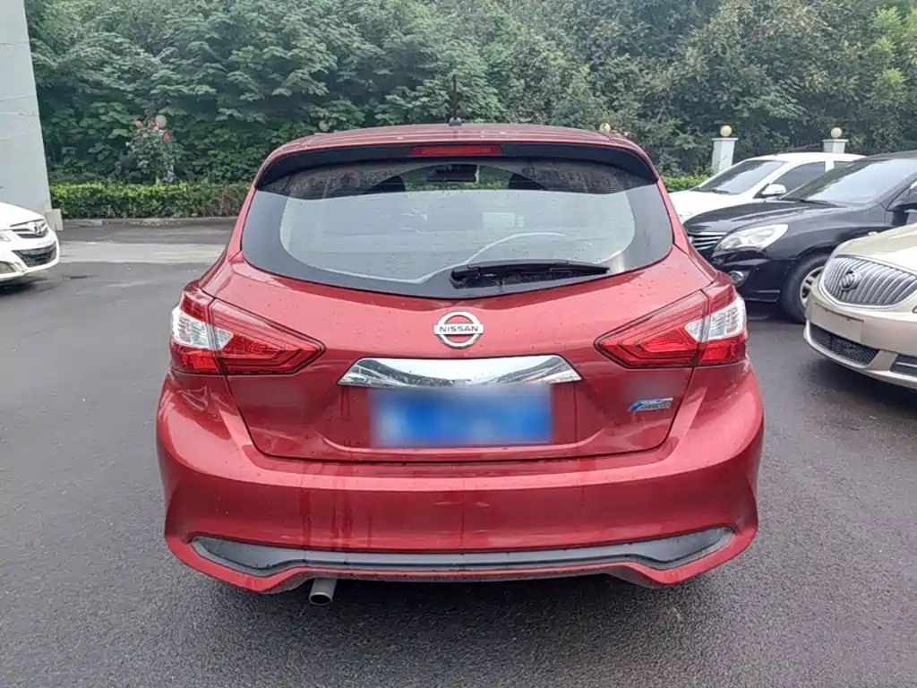 Nissan Tiida 2019 — фото 6