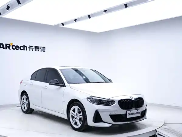 BMW 1 Series 2022