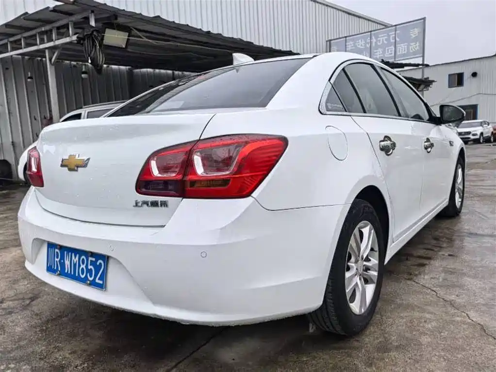 Chevrolet Cruze 2016 — фото 3