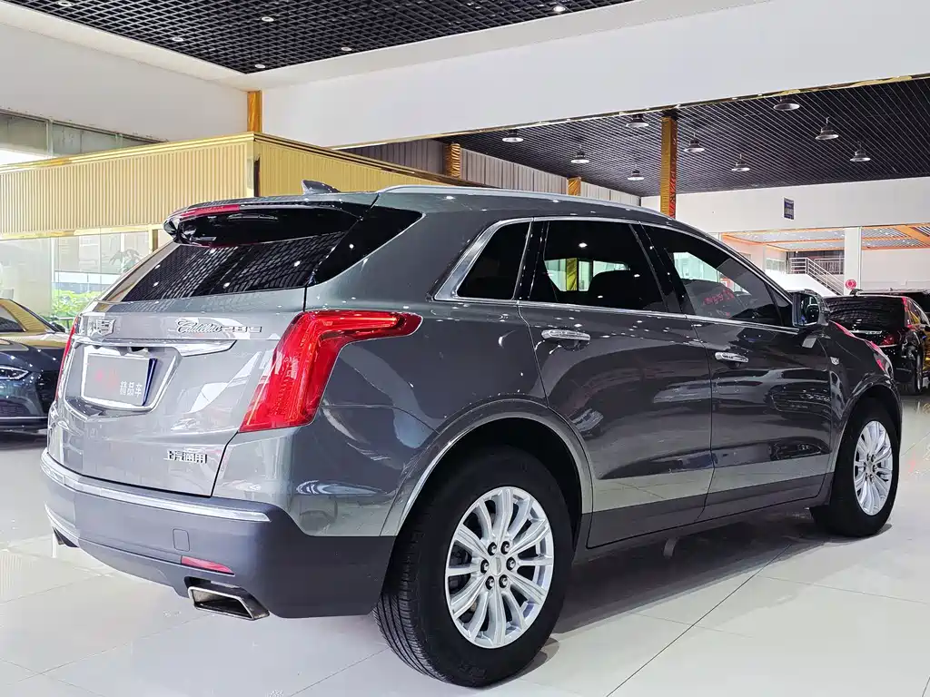Cadillac XT5 2019 — фото 15