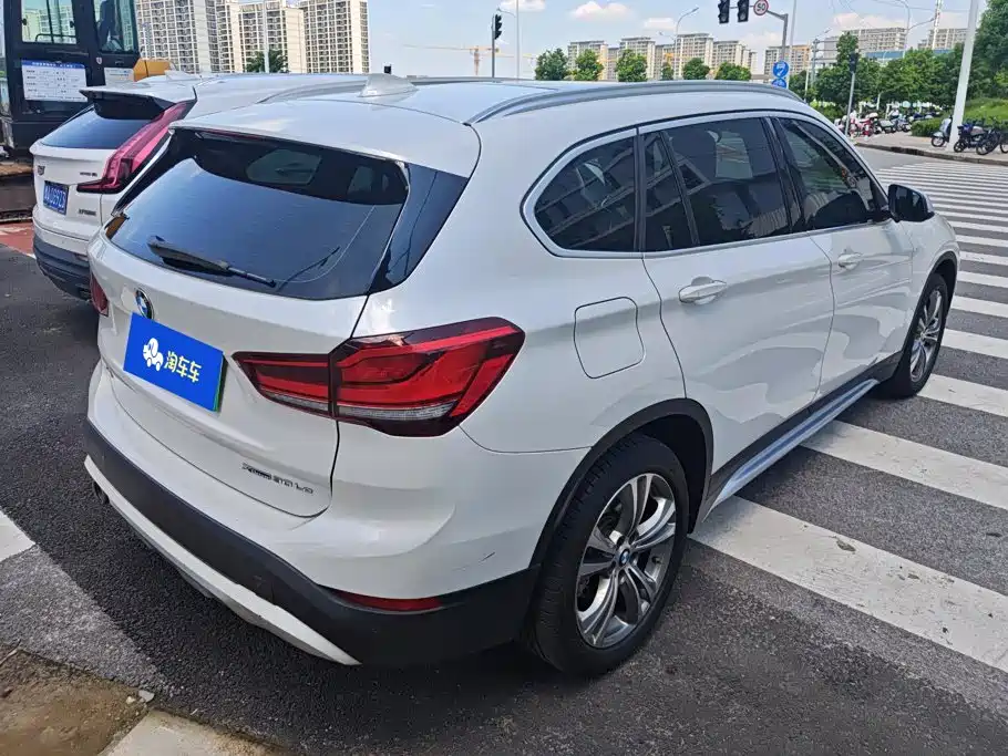 BMW X1 New Energy 2021 — фото 3