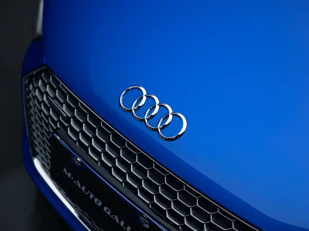 Audi R8 2018 — фото 36