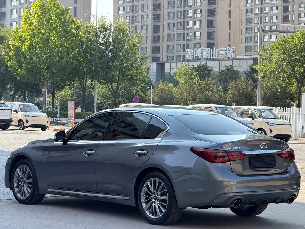 Infiniti Q50L 2018 — фото 4