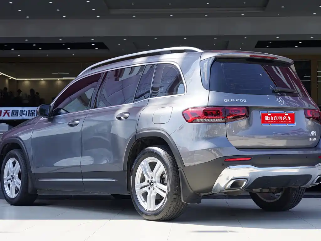 Mercedes-Benz GLB 2021