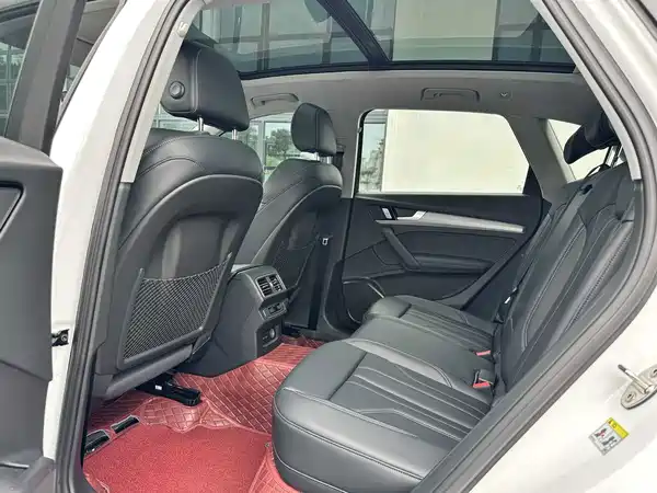 Audi Q5L 2024