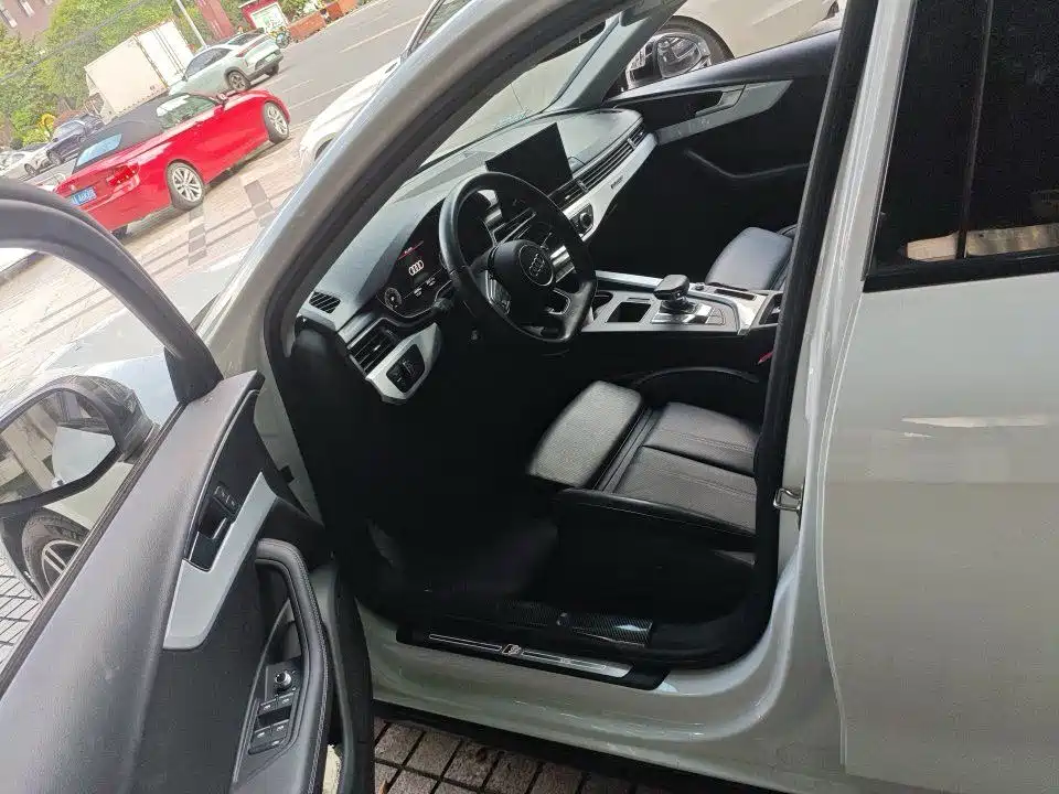 Audi A4L 2022