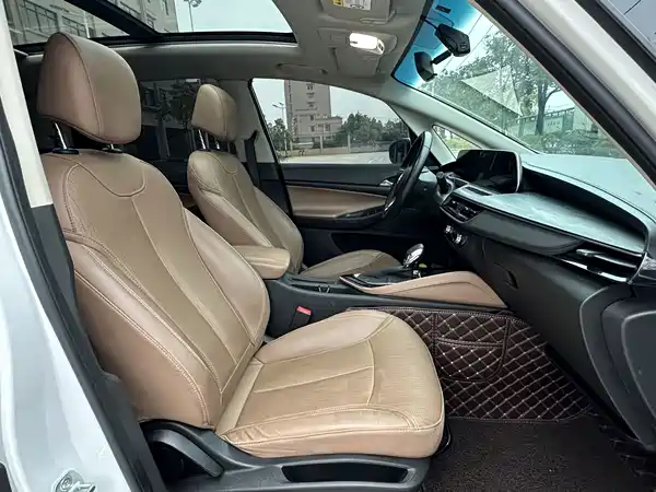 Buick GL6 2023