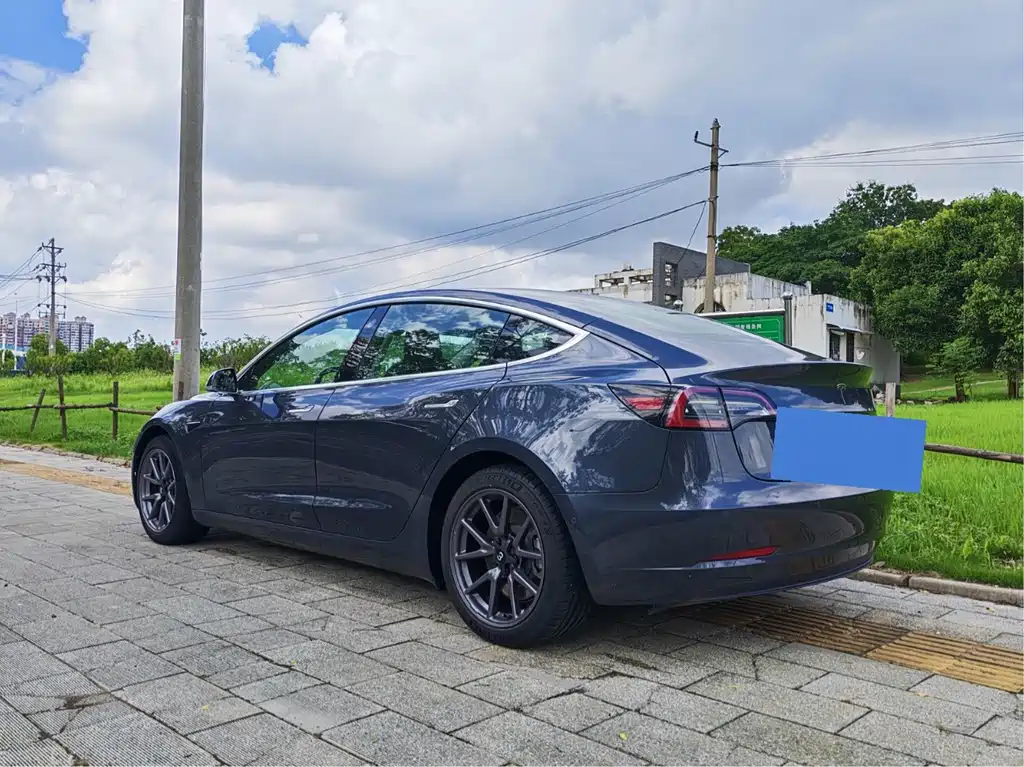 Tesla Model 3 2019 — фото 4
