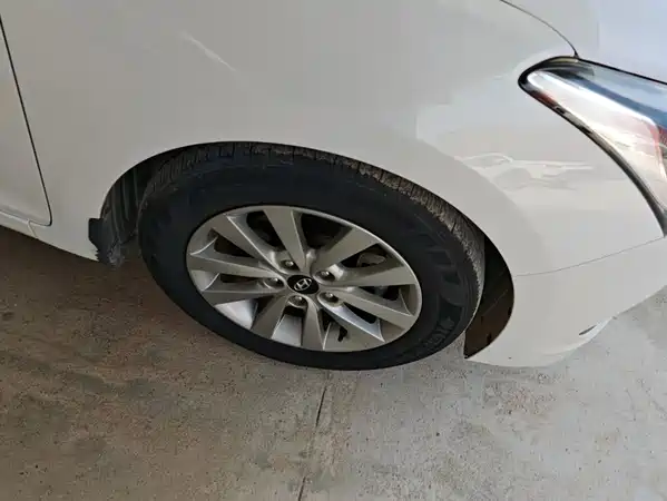Hyundai Mistra 2014