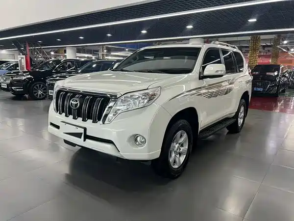 Toyota Prado 2016