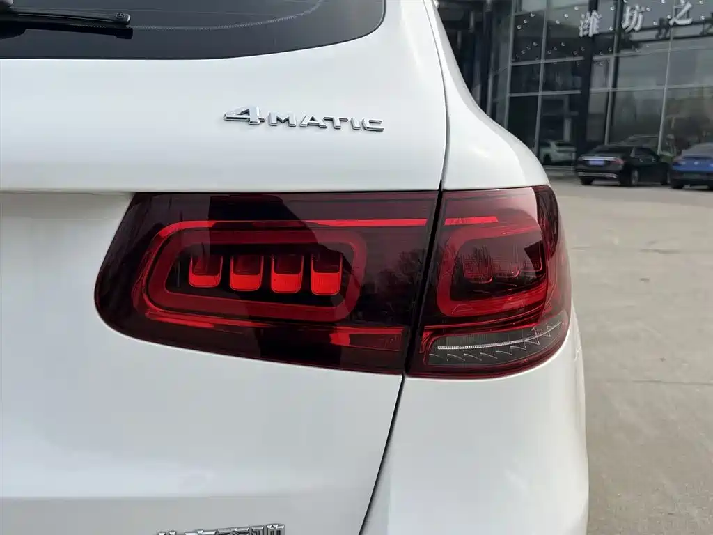 Mercedes-Benz GLC 2021 — фото 19