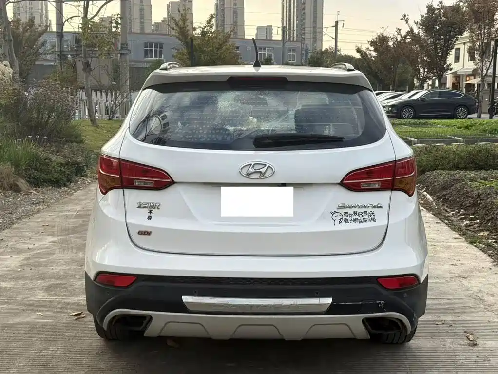 Hyundai Santa Fe 2014 — фото 12