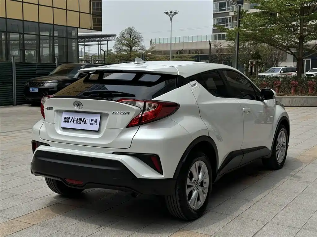 Toyota IZOA 2023