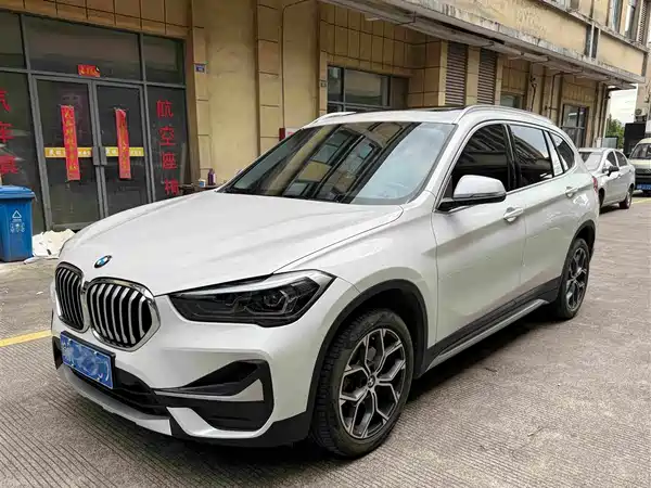 BMW X1 2022