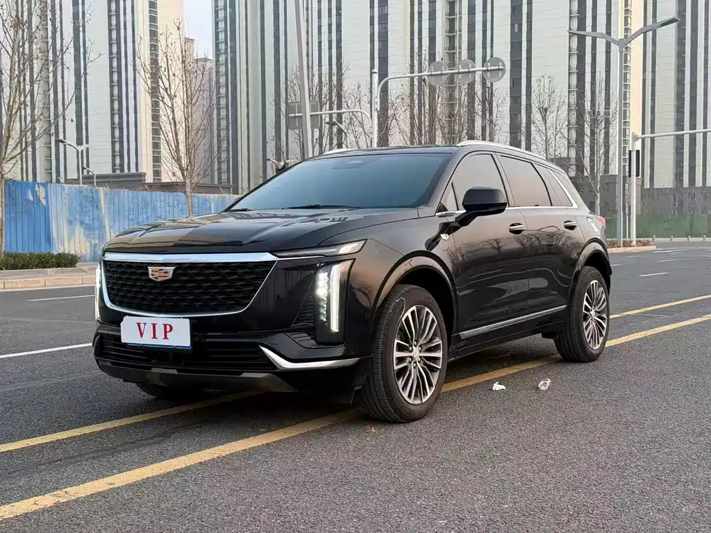 Cadillac XT5 2025 — фото 1